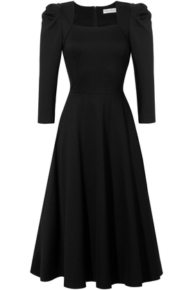 Sukienka z dekoltem karo rozkloszowana czarna by Kasia Miciak